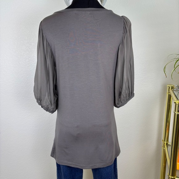 Kensie Sheer Sleeve Scoop Neck Top, Women's Size Large, Gray Puff Sleeve Tee - Picture 4 of 11